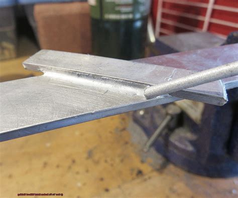 how to fix the broken edge of metal bracket|how to fix broken metal without welding.